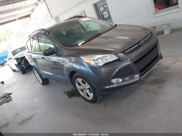 Salvage Ford Escape