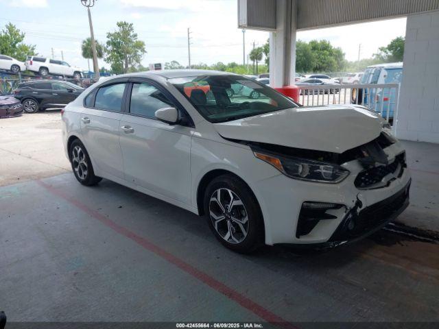  Salvage Kia Forte