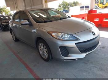  Salvage Mazda Mazda3