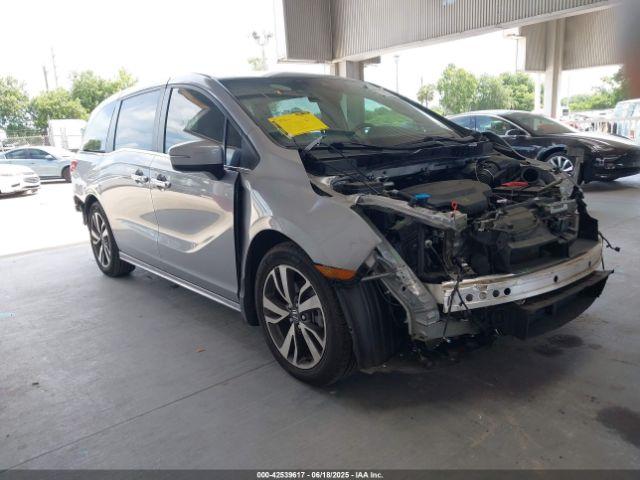  Salvage Honda Odyssey