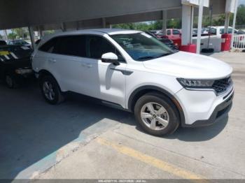  Salvage Kia Sorento