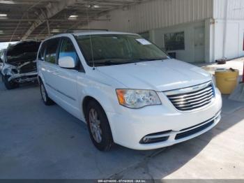  Salvage Chrysler Town & Country
