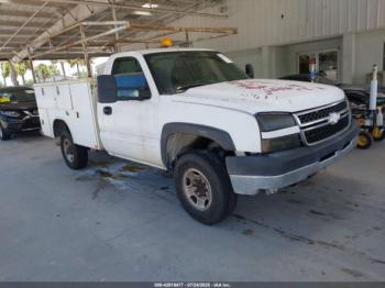  Salvage Chevrolet Silverado 2500