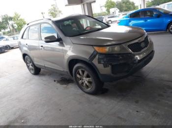  Salvage Kia Sorento