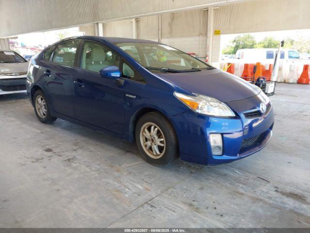  Salvage Toyota Prius