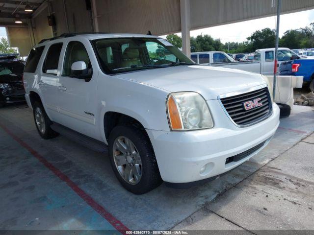  Salvage GMC Yukon