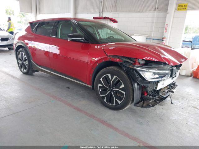  Salvage Kia EV6