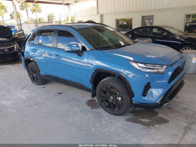  Salvage Toyota RAV4