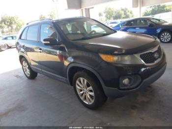  Salvage Kia Sorento