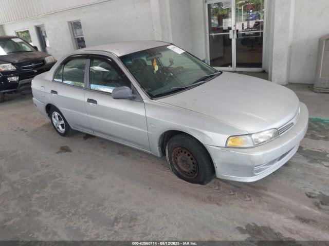  Salvage Mitsubishi Mirage