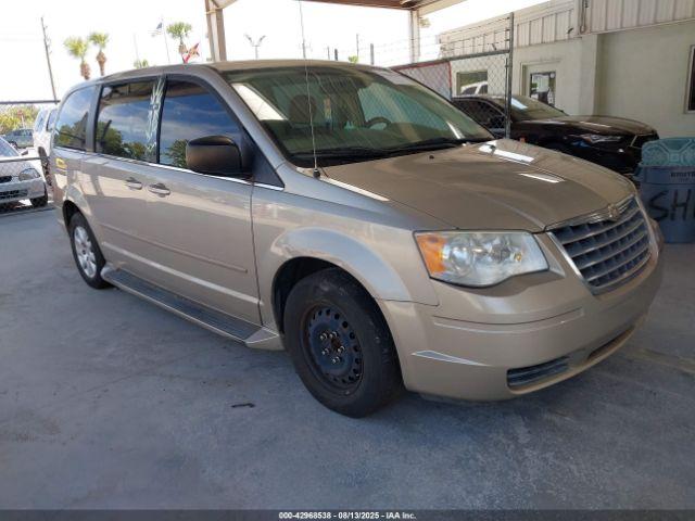  Salvage Chrysler Town & Country