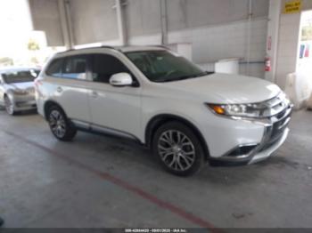  Salvage Mitsubishi Outlander