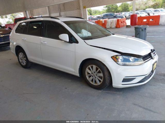  Salvage Volkswagen Golf