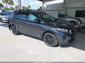  Salvage Kia Sorento