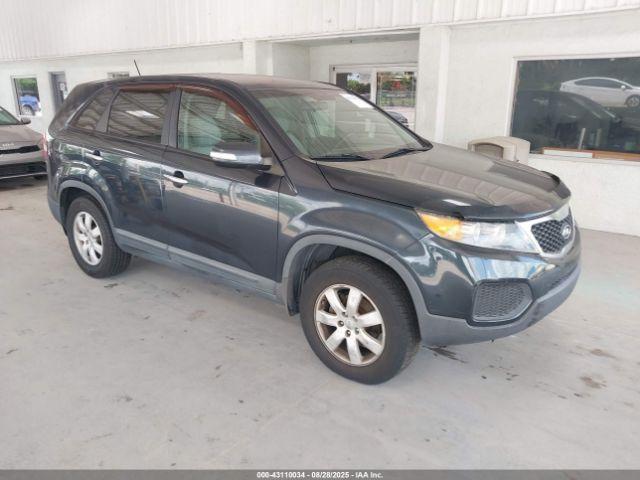  Salvage Kia Sorento