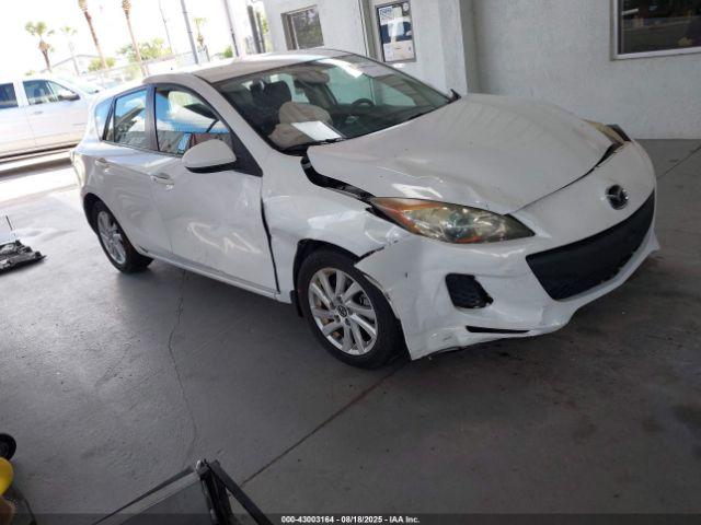  Salvage Mazda Mazda3