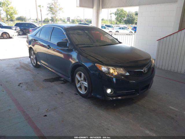  Salvage Toyota Camry