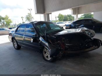  Salvage Ford Crown Victoria