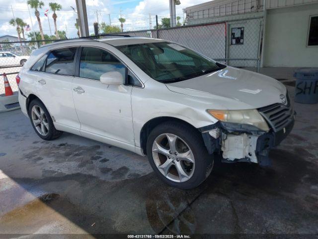  Salvage Toyota Venza