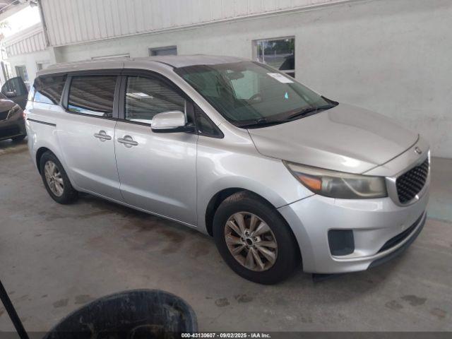  Salvage Kia Sedona