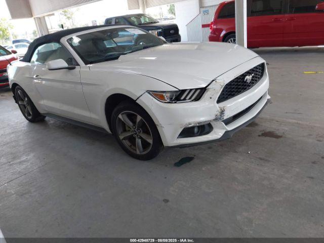  Salvage Ford Mustang