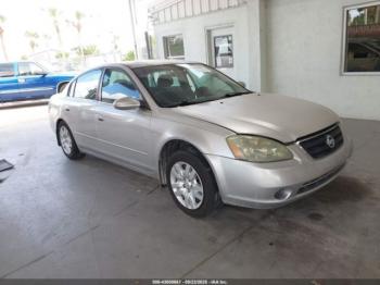  Salvage Nissan Altima