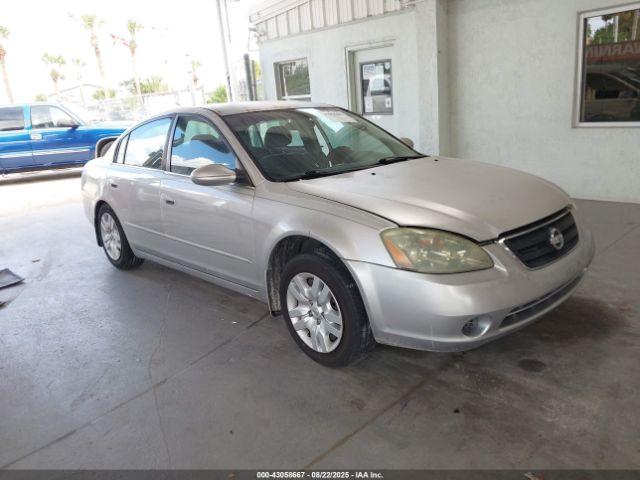  Salvage Nissan Altima