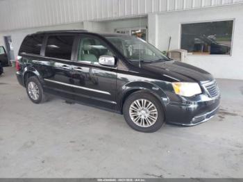  Salvage Chrysler Town & Country
