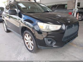  Salvage Mitsubishi Outlander