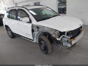  Salvage Jeep Compass