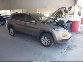  Salvage Jeep Cherokee