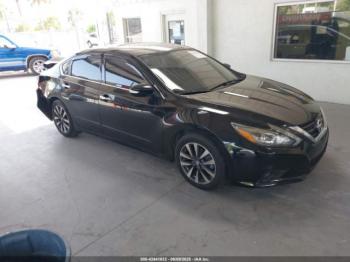  Salvage Nissan Altima