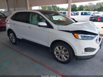  Salvage Ford Edge