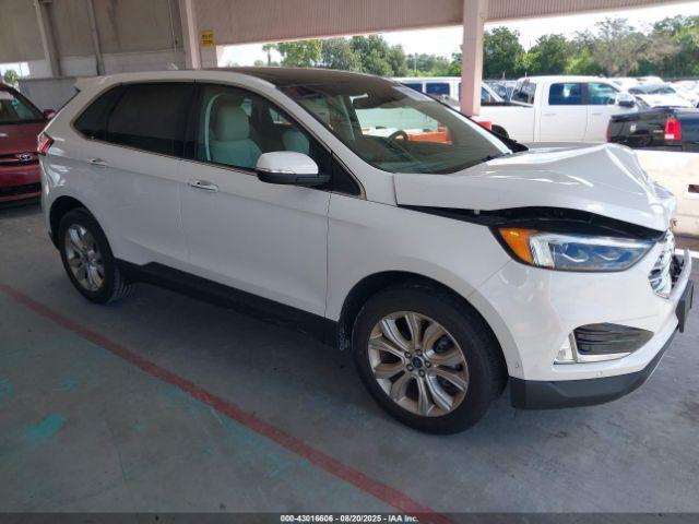  Salvage Ford Edge