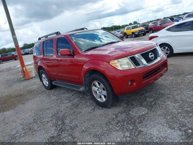  Salvage Nissan Pathfinder