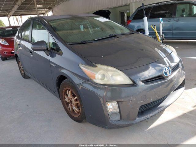  Salvage Toyota Prius