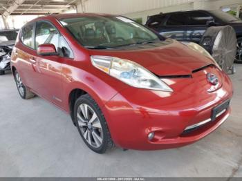  Salvage Nissan LEAF