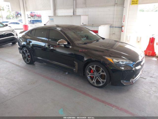  Salvage Kia Stinger