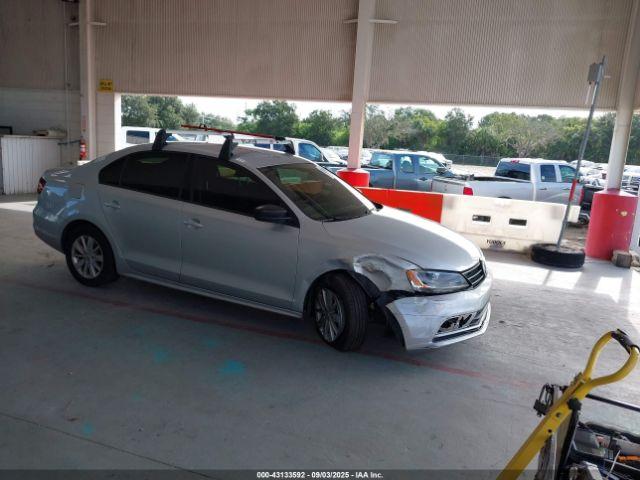  Salvage Volkswagen Jetta