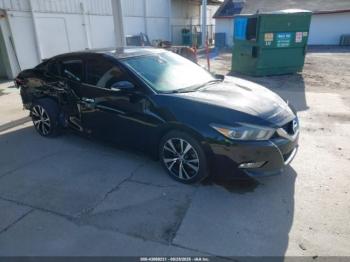  Salvage Nissan Maxima