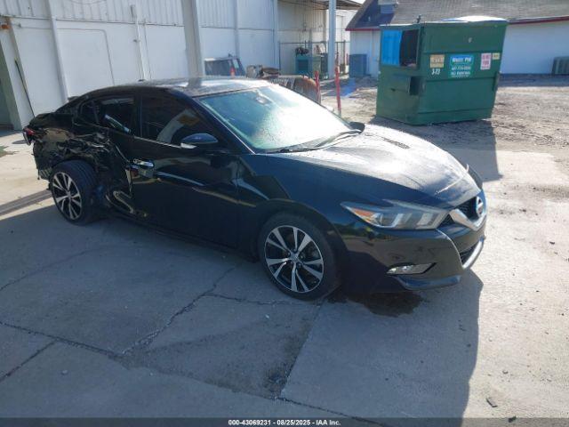  Salvage Nissan Maxima