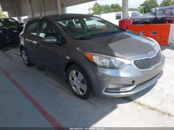  Salvage Kia Forte