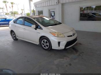  Salvage Toyota Prius