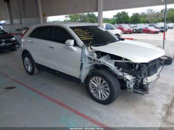  Salvage Cadillac XT4