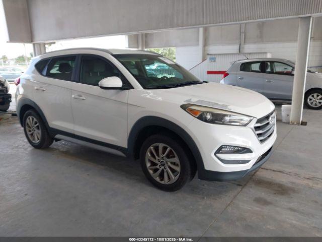  Salvage Hyundai TUCSON