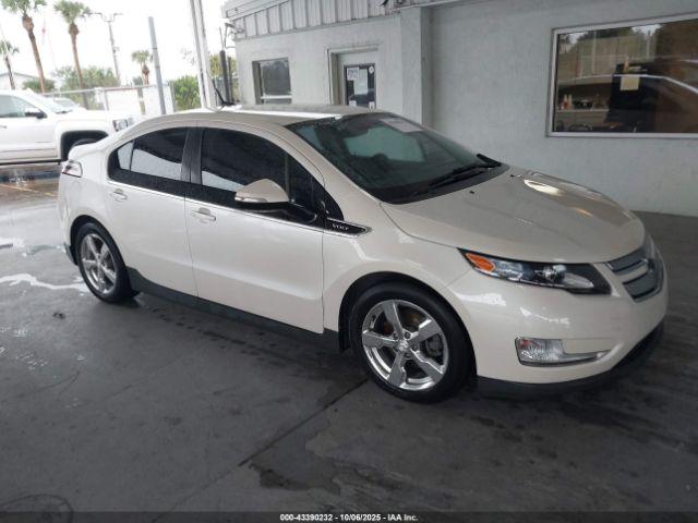  Salvage Chevrolet Volt