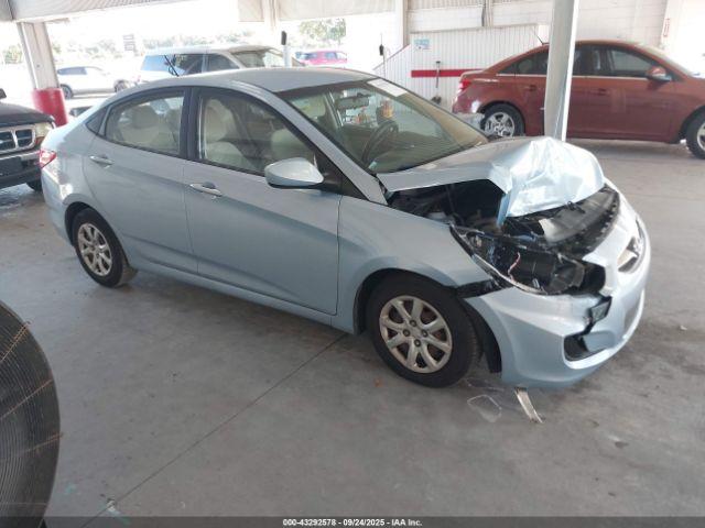  Salvage Hyundai ACCENT