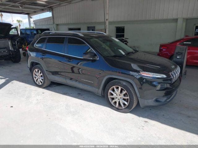  Salvage Jeep Cherokee