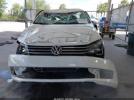 Volkswagen Passat 2.5l S Image 16