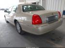 Lincoln Towncar Signature Limited Image 5